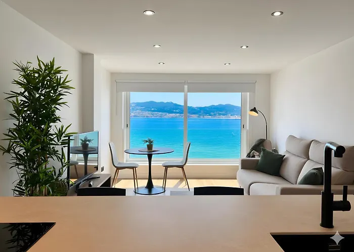 Holibai, Meiga, Apto Moderno, Vistas Al Mar Y Playa Cerca, Baiona